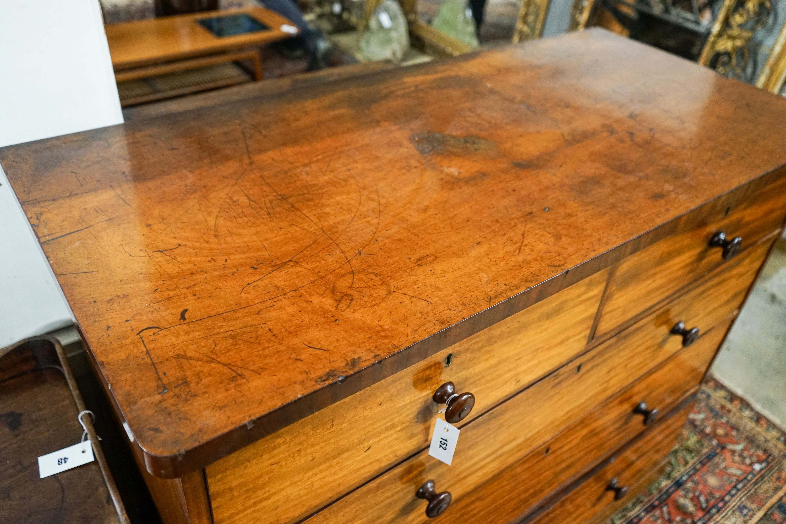 A Victorian mahogany chest of drawers, width 127cm, depth 60cm, height 107cm